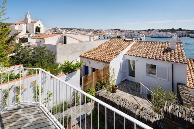 Centric Townhouse With Sea View - Casa Marta Villa Cadaqués Exterior foto
