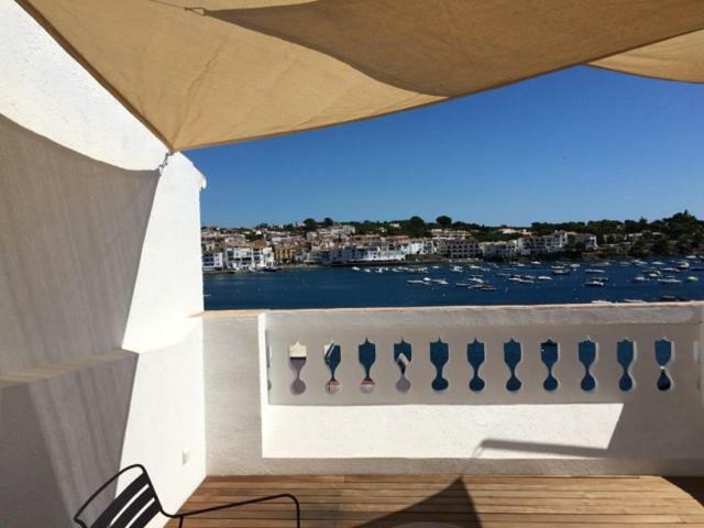 Centric Townhouse With Sea View - Casa Marta Villa Cadaqués Exterior foto
