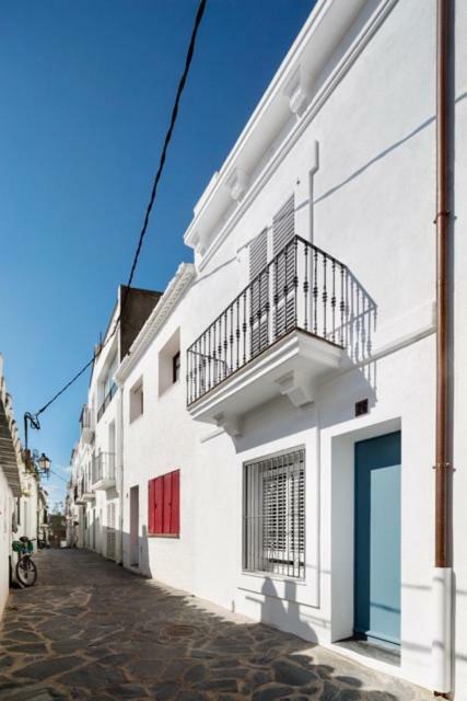 Centric Townhouse With Sea View - Casa Marta Villa Cadaqués Exterior foto
